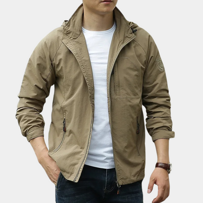 Windbreaker-Jacke – mit Kapuze – Reißverschluss – leichte Jacke – Herrenjacke-Khaki-M-Chaps Herrenmode