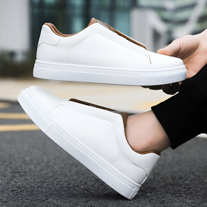 Hochwertiger Herrensneaker Leder Weiß