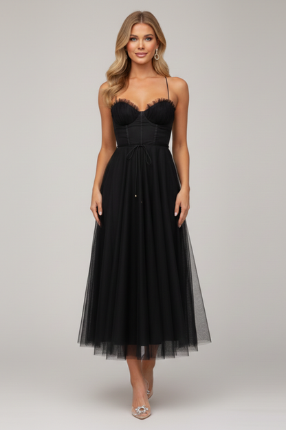 Damen Trägerloses Kleid mit Tüllrock