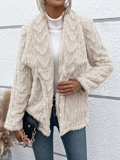 Damen Teddyjacke Weiß Plüschfell Elegante Passform - Eveloria