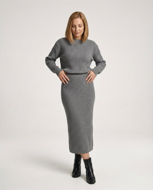Damen Strickset Pullover und Rock - Eveloria