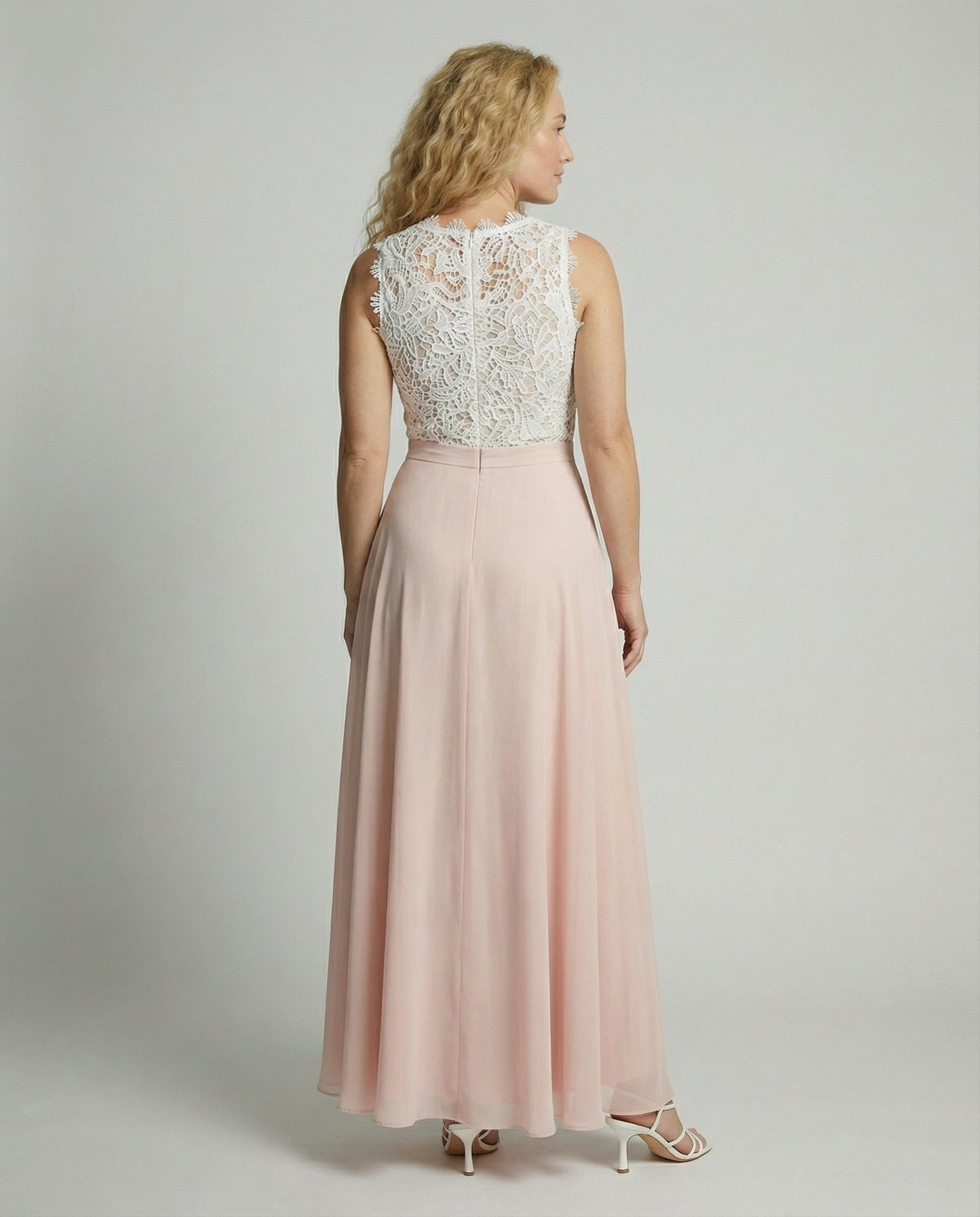 Damen Sommerkleid aus Spitze Elegant