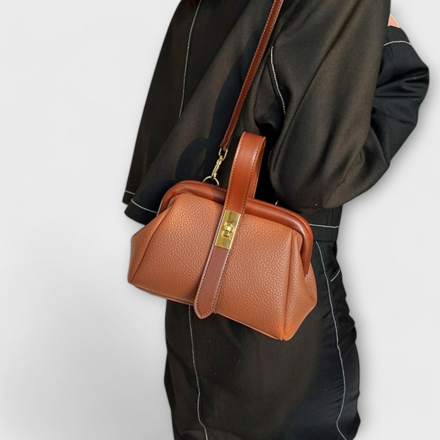 Regine Damen Mini Handtasche Elegantes Design