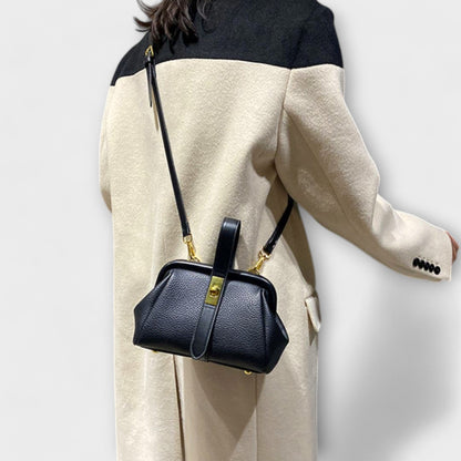 Regine Damen Mini Handtasche Elegantes Design