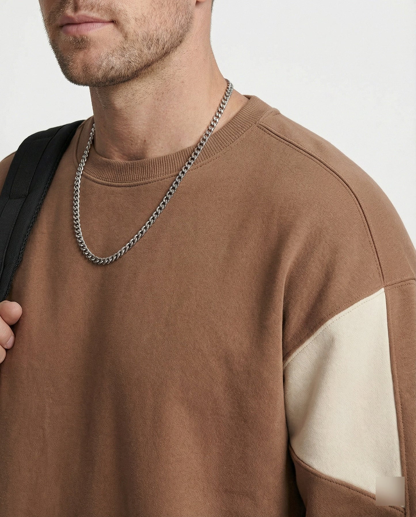 Herren Sweatset mit Print und Jogginghose wird zu:
Herren Sweatanzug - Eveloria