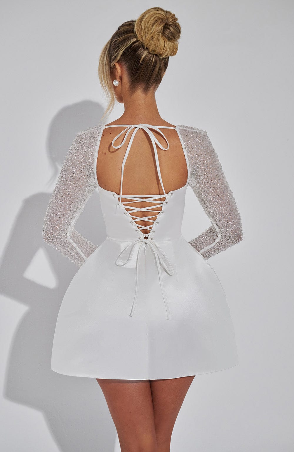 Damen Minikleid Satin Glitzer-Mesh-Ärmel