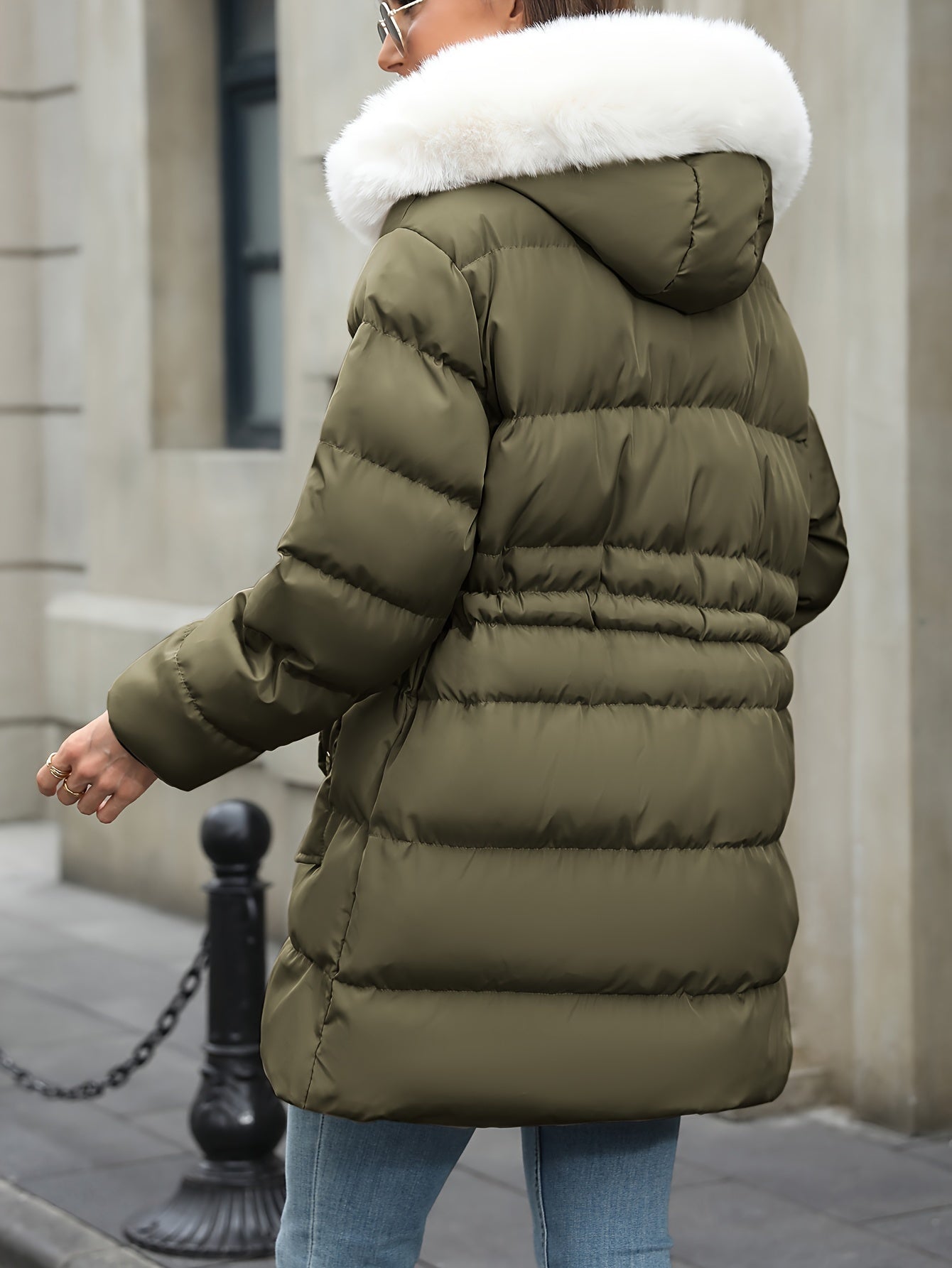 Damen Daunenjacke mit Kapuze Fellbesatz