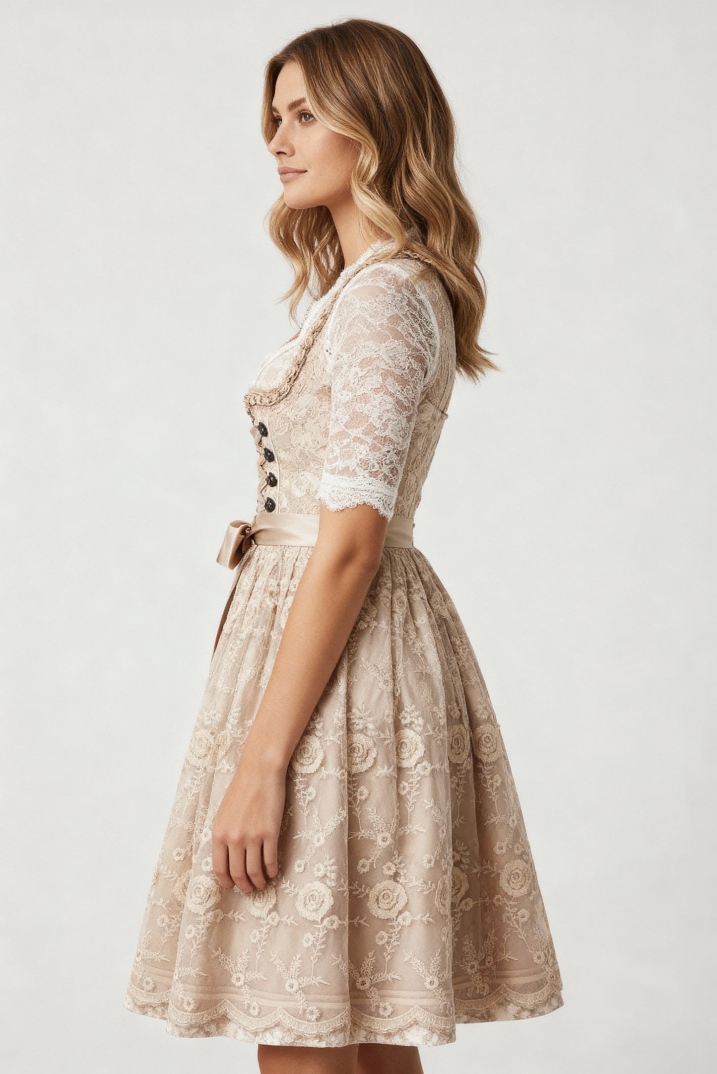 Traditionelles Dirndlkleid Damen Schnürmieder Spitzenbluse