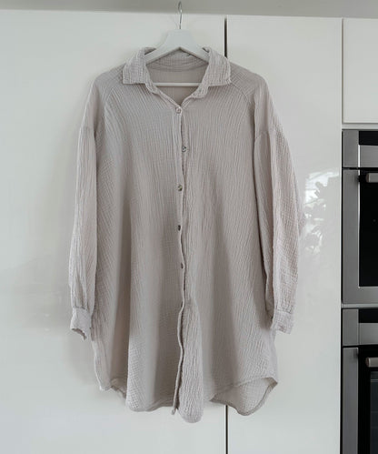 Eveloria Damen Oversize Bluse aus Musselin mit Glitzer und Auge Beige