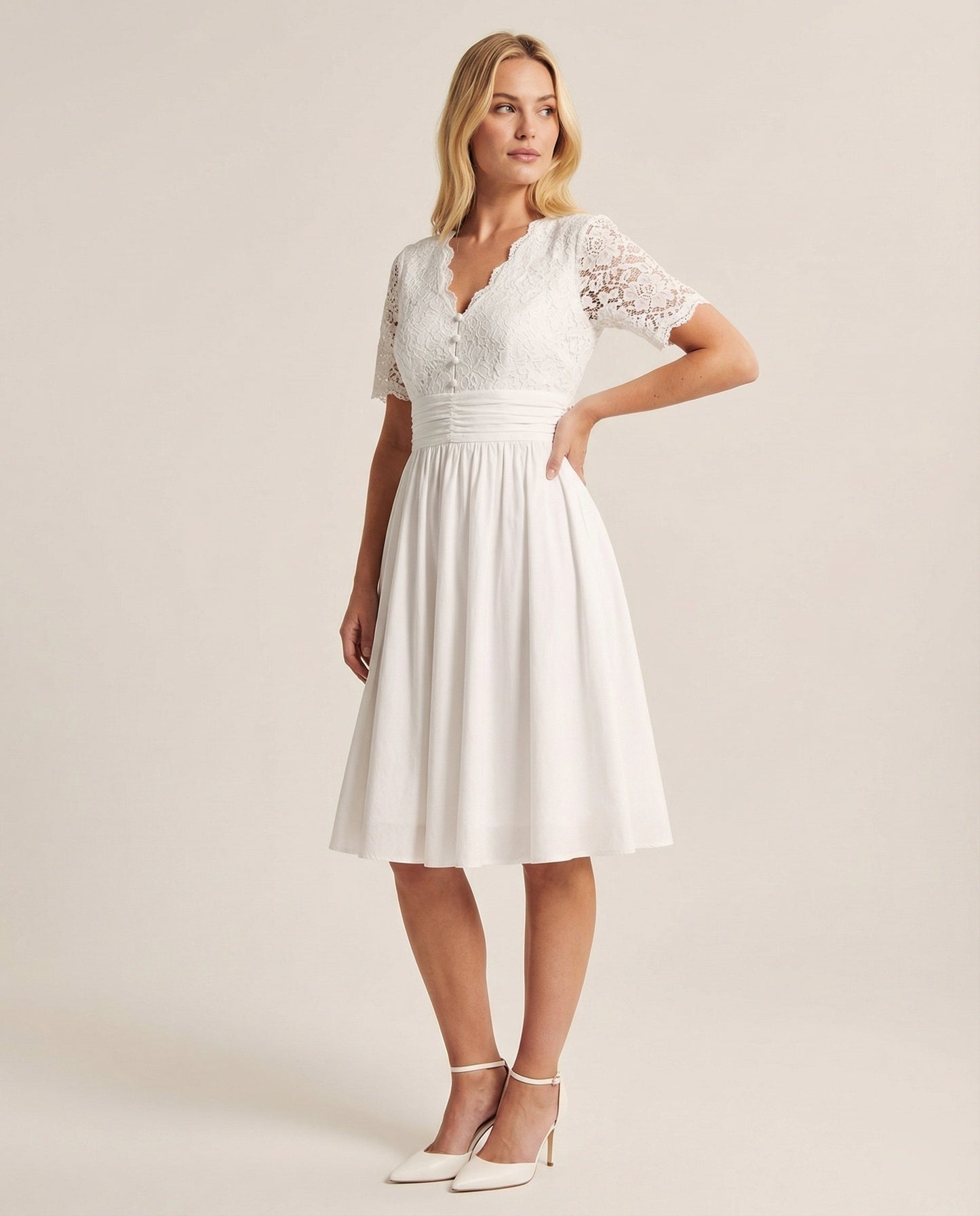Hochzeitskleid Spitze Romantisch Weiß - Eveloria