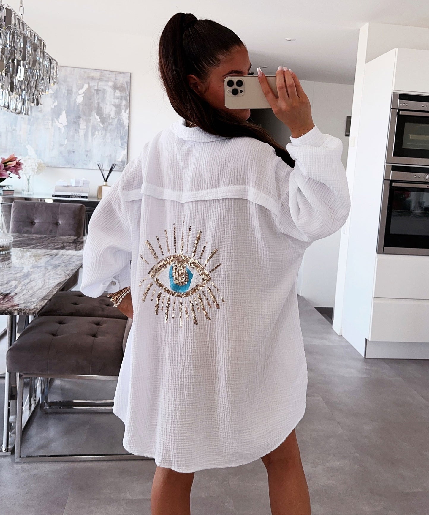 Damen Oversize Bluse aus Musselin mit Glitzer und Auge-Design Weiß