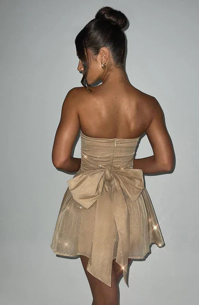 Schulterfreies Minikleid Glitzerdetails Ausgestellter Rock