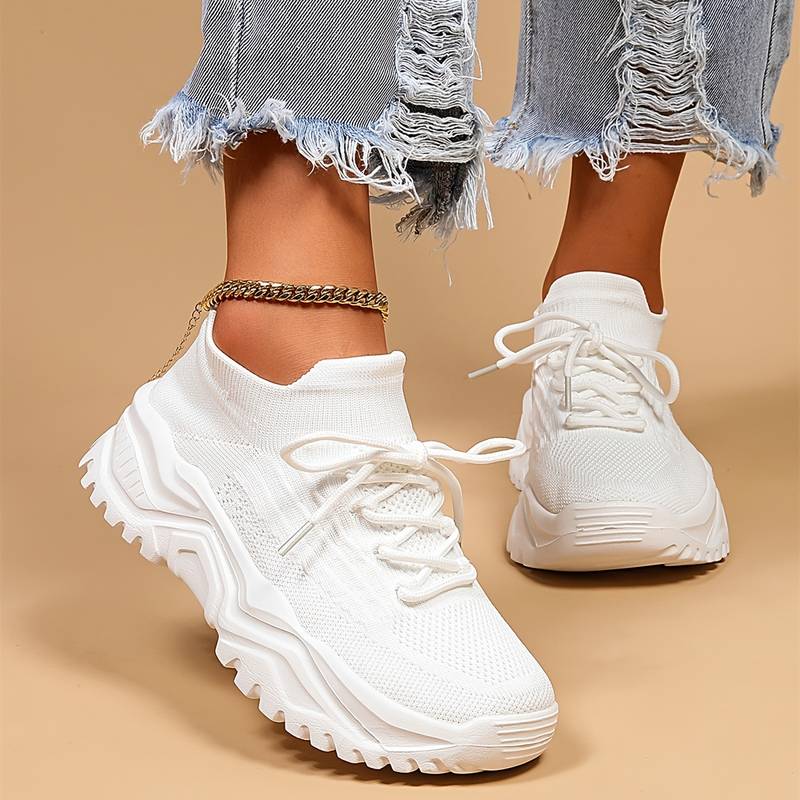 Damen Schnür-Sneaker Klobige Sohle Schwarz - Eveloria