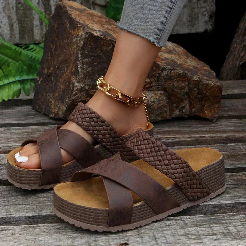 Damen Plattform Slide Sandalen - Eveloria