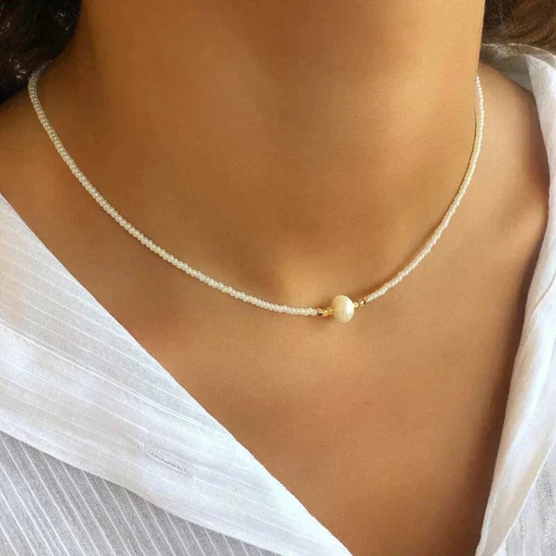Eveloria Damen Perlenkette Elegantes Design Weiß