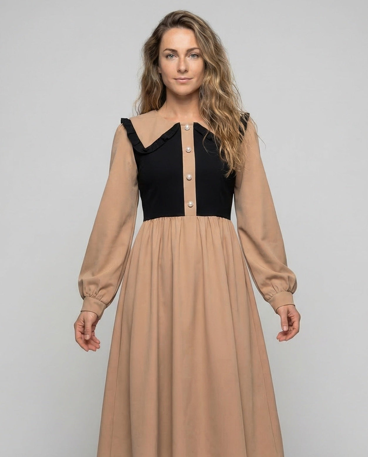 Damen Empire Midikleid mit Rüschenkragen