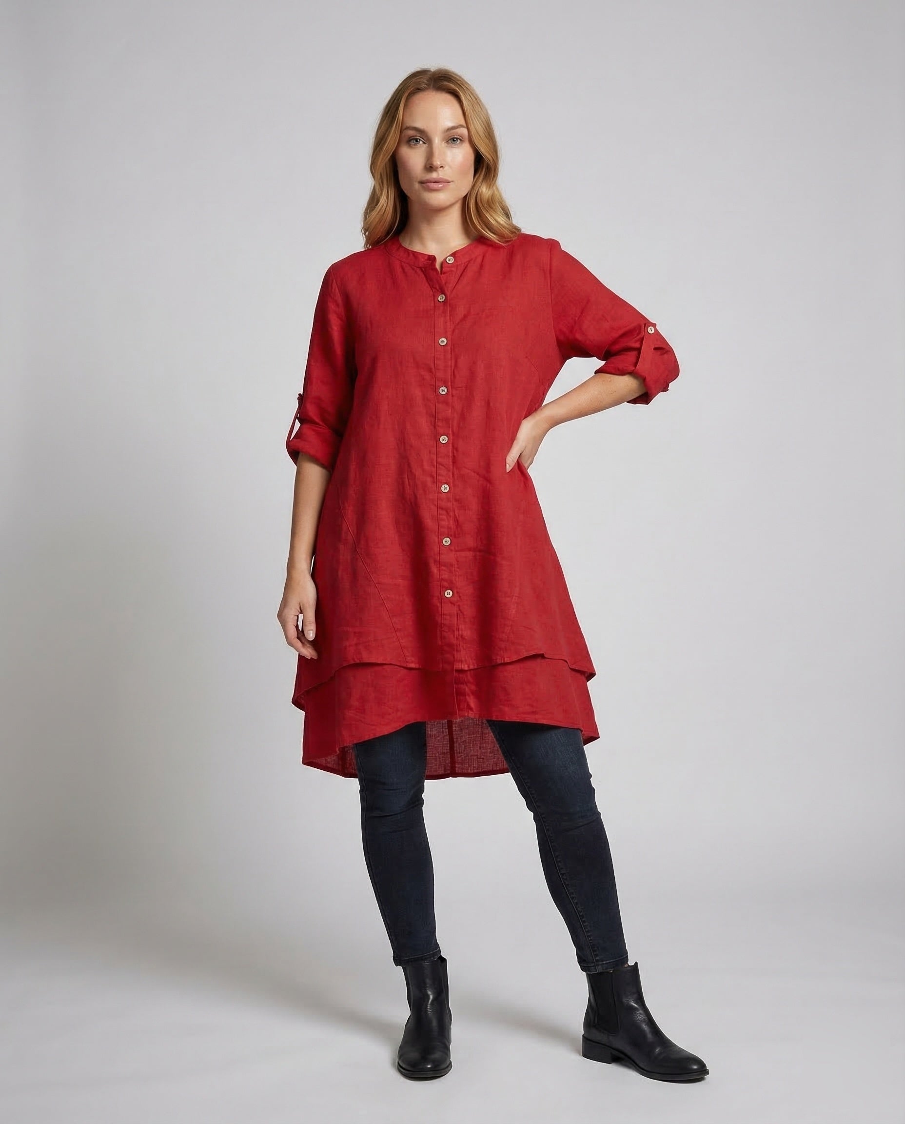 Damen Leinenkleid Mittellang Stufensaum - Eveloria