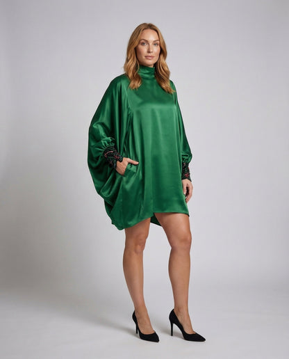 Damen Minikleid Satin Verzierte Manschetten - Eveloria