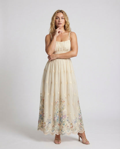 Damen Maxikleid Florale Stickerei Tüll Miederpasse - Eveloria