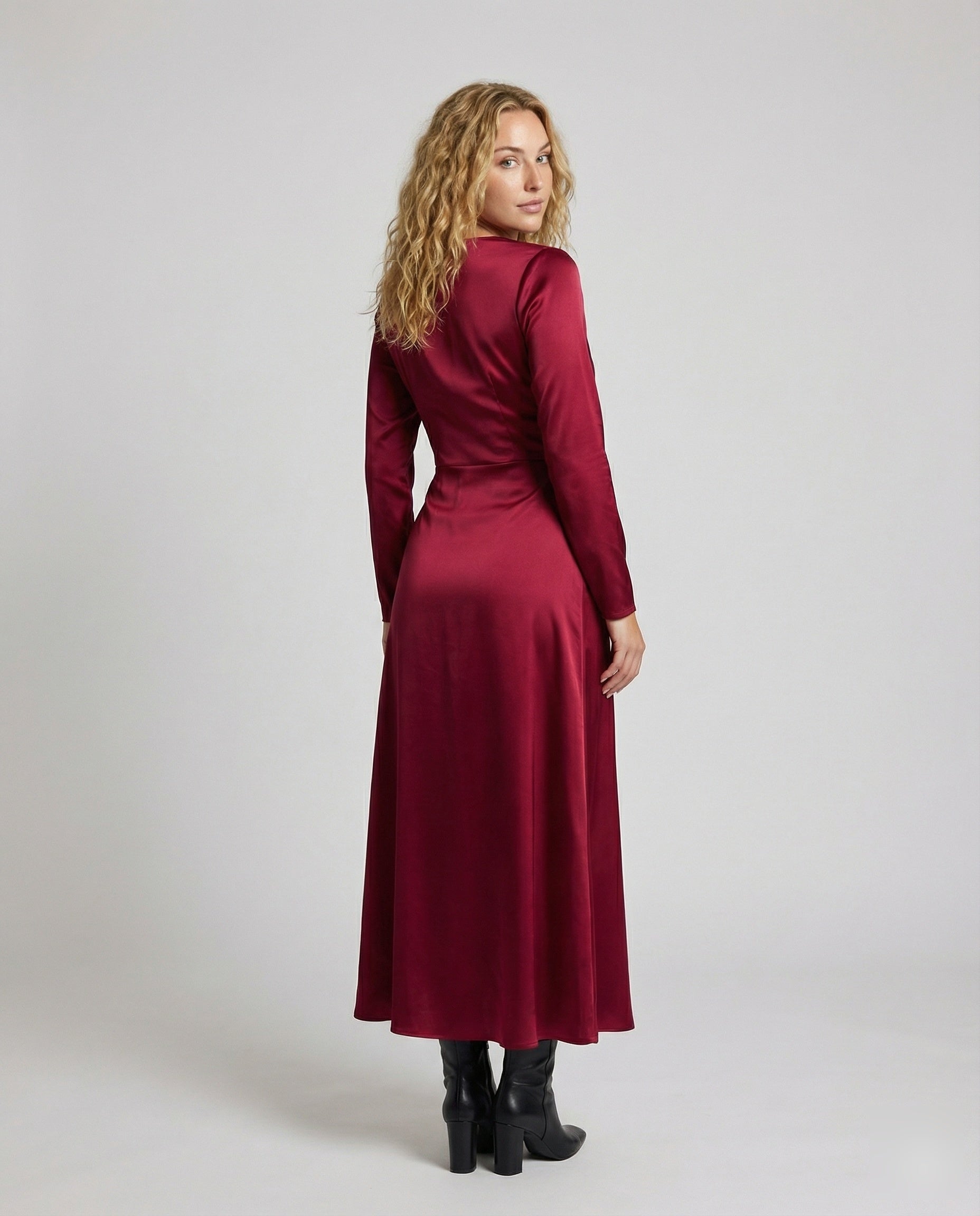 Product 15546915062090 - back_view