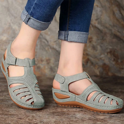 Damen Walking Sandalen Frühlingslook Cutout Leder Beige