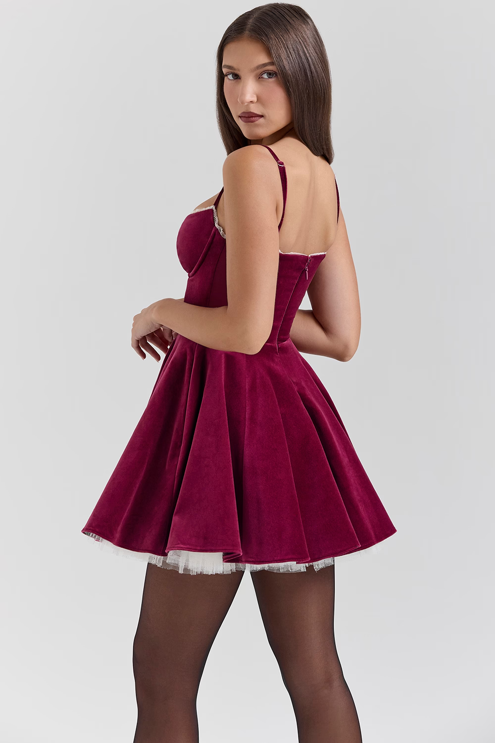 Damen Samt Minikleid Spaghettiträger Ausgestellter Rock