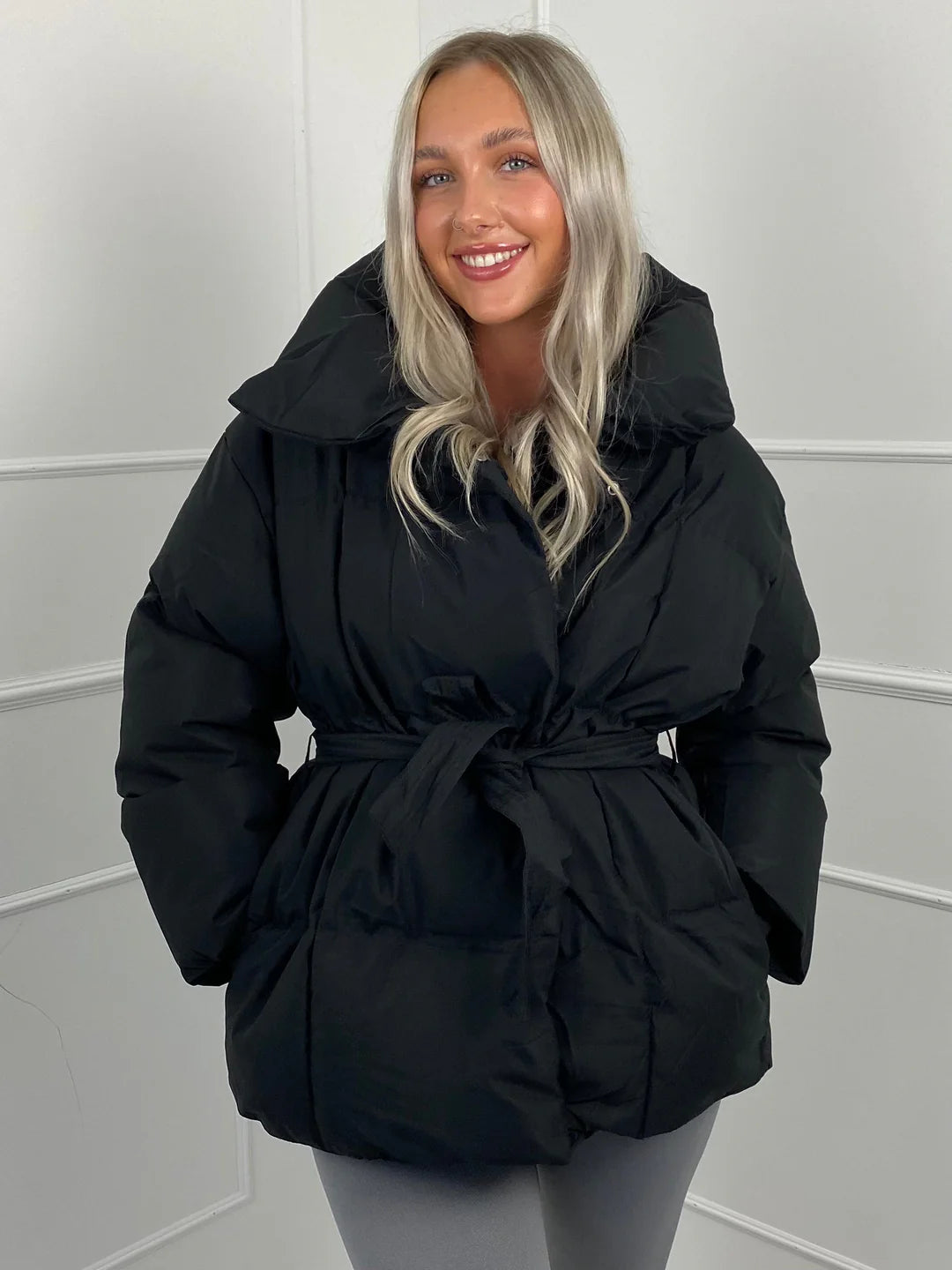 Damen Wintersteppmantel mit Gürtel
