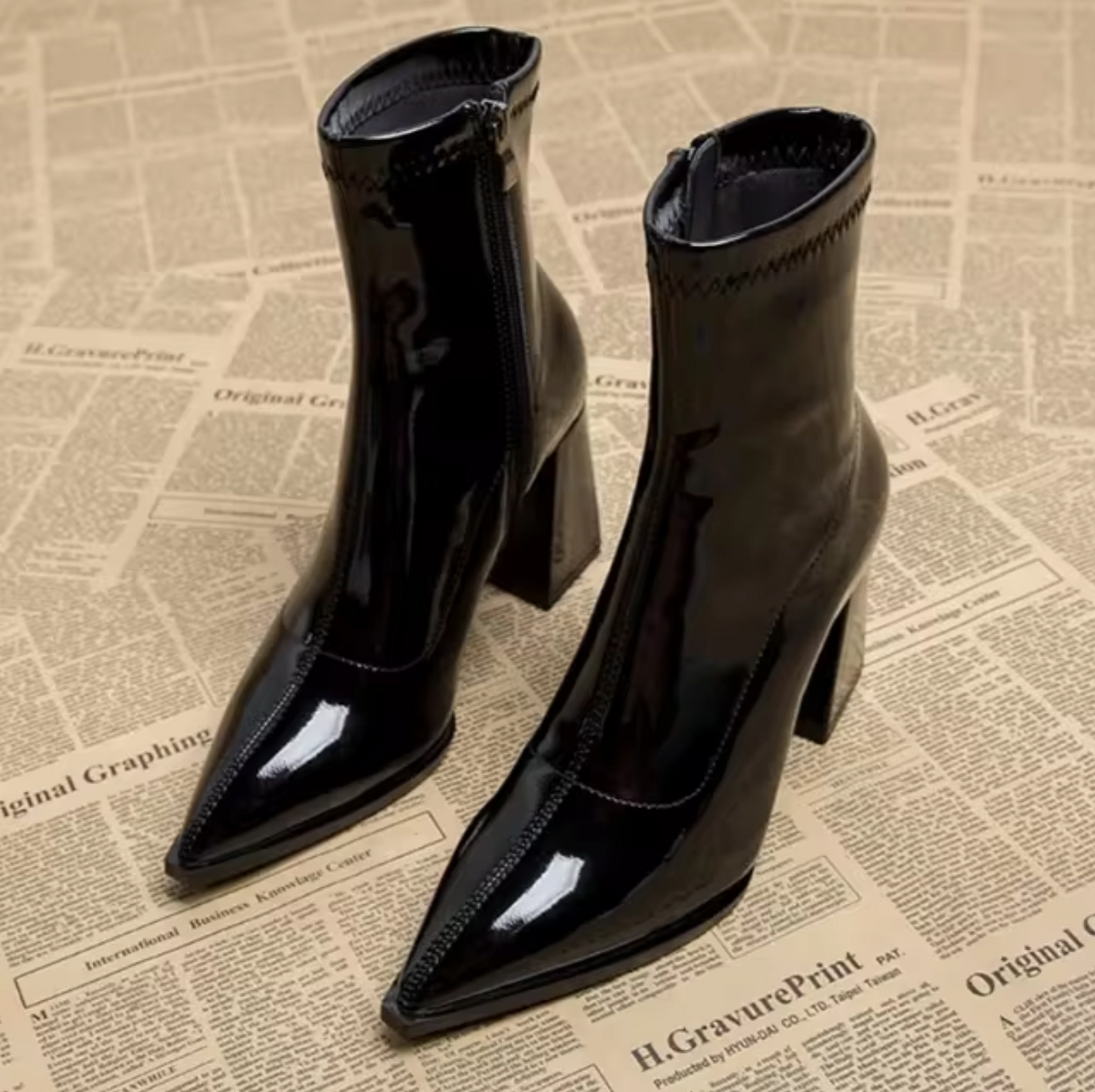 Eveloria Damen Stiefeletten Leder Spitz Zehen Blockabsatz