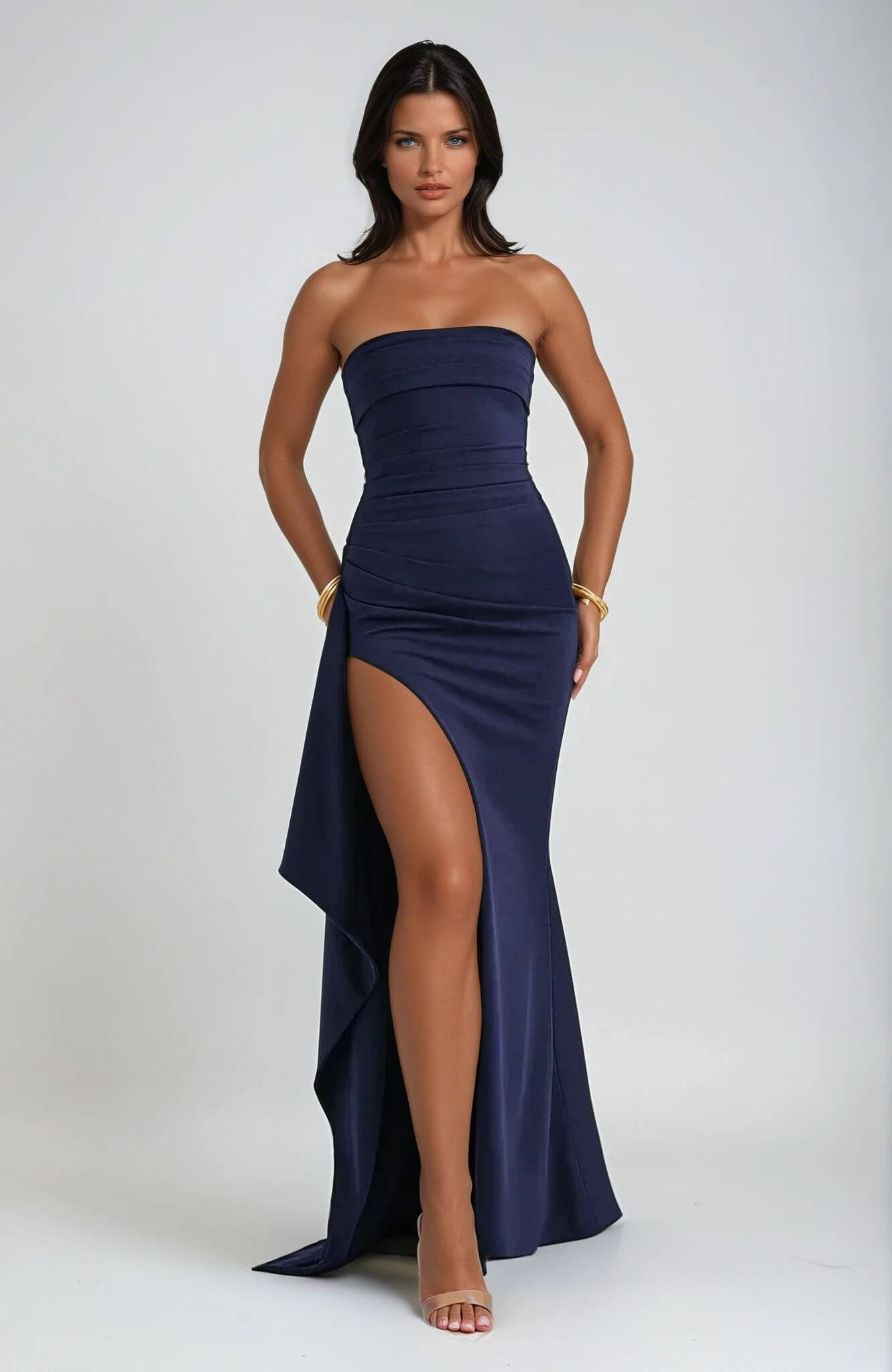 Damen Trägerloses Maxikleid Mit Schlitz Für Gäste